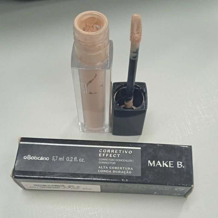 MAKE B. Corretivo Triple Retinol Cor