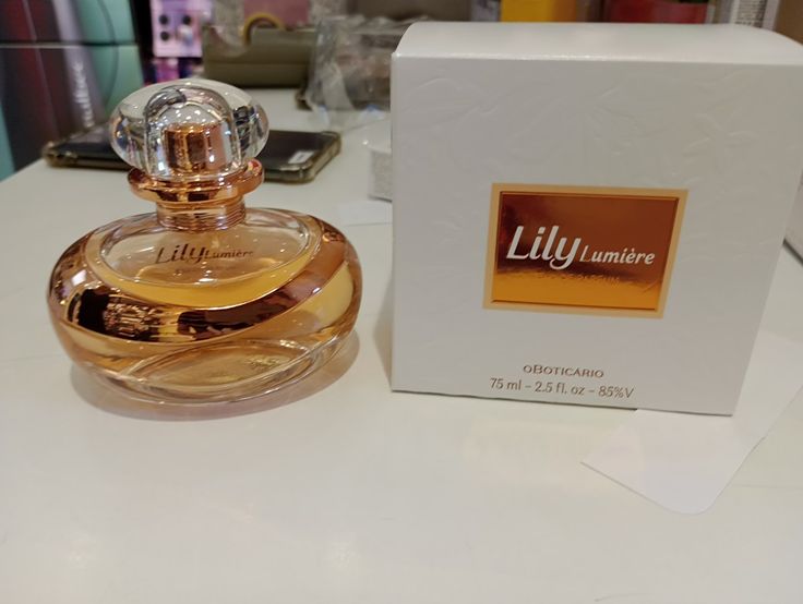 LILY LUMIÈRE Eau de Parfum - O Boticário packshot