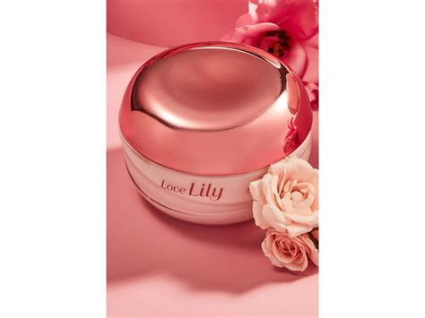LILY LOVE CRÈME SATINÉE 250ML