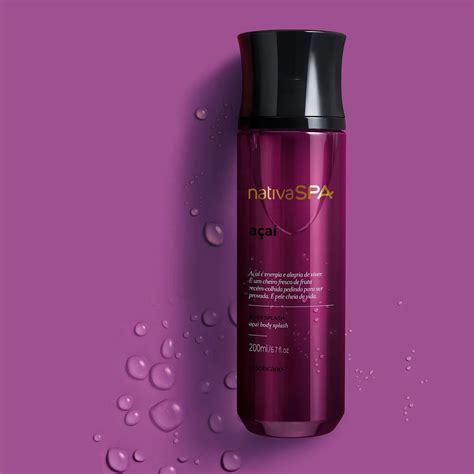 NativaSPA Açaí Body Splash 200ml - fond violet avec gouttes d'eau